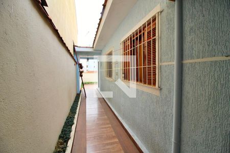 Casa à venda com 100m², 3 quartos e sem vagaCorredor