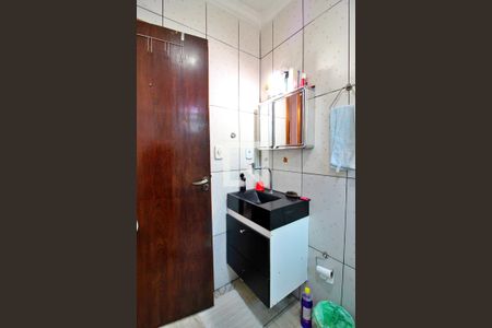 Casa à venda com 100m², 3 quartos e sem vagaBanheiro