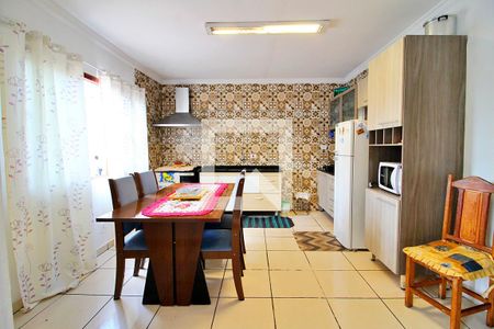 Casa à venda com 100m², 3 quartos e sem vagaCozinha