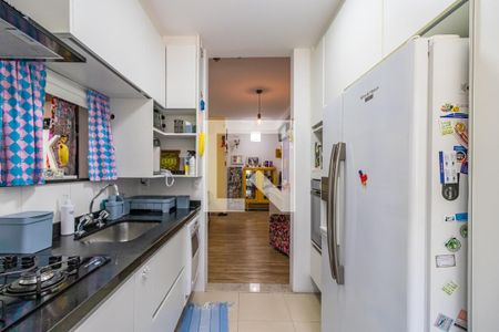 Apartamento à venda com 96m², 3 quartos e 2 vagasCozinha