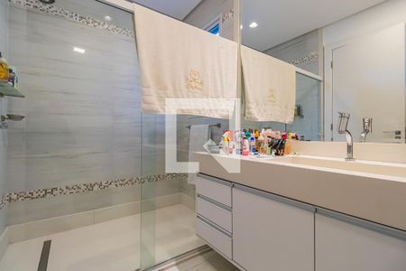 Casa de condomínio à venda com 740m², 5 quartos e 3 vagasBanheiro da Suíte 4