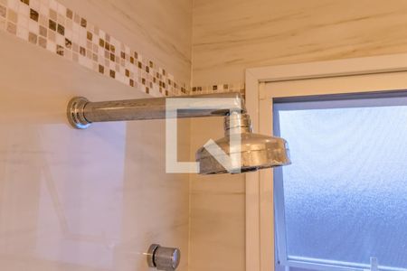 Casa de condomínio à venda com 740m², 5 quartos e 3 vagasDetalhe do Banheiro da Suíte 1