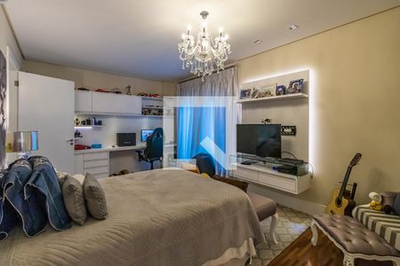 Casa de condomínio à venda com 740m², 5 quartos e 3 vagasSuíte 2