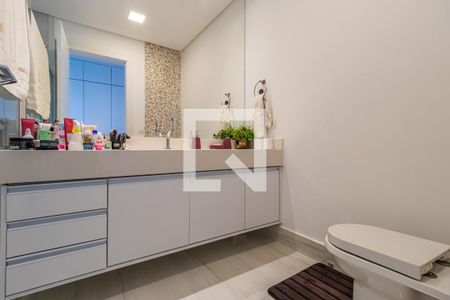 Casa de condomínio à venda com 740m², 5 quartos e 3 vagasBanheiro da Suíte 4