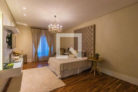 Casa de condomínio à venda com 740m², 5 quartos e 3 vagasSuíte 1