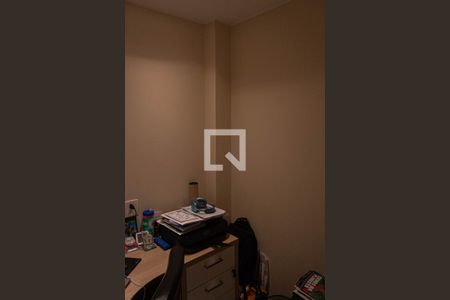 Apartamento à venda com 123m², 4 quartos e 1 vaga Apartamento à venda com 123m², 4 quartos e 1 vagaEscritório
