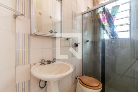 Casa à venda com 272m², 4 quartos e 4 vagas Casa à venda com 272m², 4 quartos e 4 vagasBanheiro 2