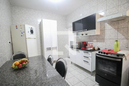 Casa à venda com 100m², 2 quartos e sem vagacozinha