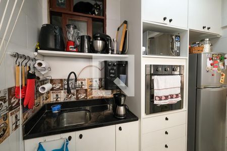Apartamento à venda com 60m², 2 quartos e 1 vaga Apartamento à venda com 60m², 2 quartos e 1 vagaÁrea de Serviço