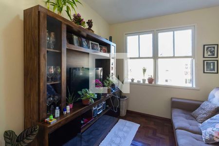 Sala  de apartamento à venda com 1 quarto, 40m² em Passo D&#8217;areia, Porto Alegre