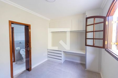 Casa à venda com 300m², 3 quartos e 4 vagas Casa à venda com 300m², 3 quartos e 4 vagasQuarto 3