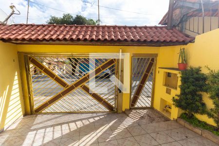 Casa à venda com 300m², 3 quartos e 4 vagas Casa à venda com 300m², 3 quartos e 4 vagasGaragem