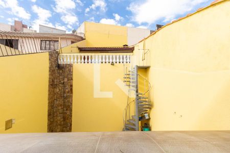 Casa à venda com 300m², 3 quartos e 4 vagas Casa à venda com 300m², 3 quartos e 4 vagasVista do Quarto 3