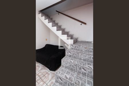 Sala escada de casa para alugar com 3 quartos, 160m² em Oswaldo Cruz, Rio de Janeiro