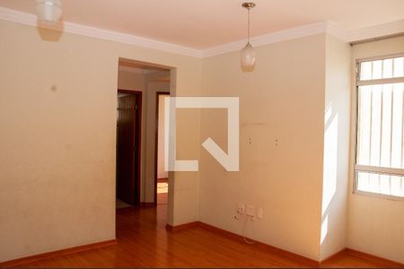 Sala de apartamento para alugar com 2 quartos, 55m² em Tres Barras, Contagem