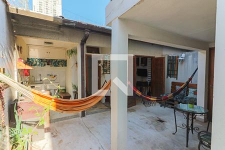 Casa à venda com 125m², 2 quartos e 2 vagas Casa à venda com 125m², 2 quartos e 2 vagasLavanderia