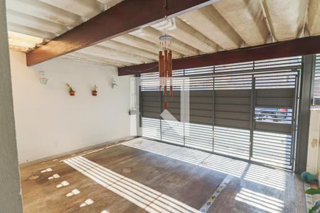 Casa à venda com 125m², 2 quartos e 2 vagas Casa à venda com 125m², 2 quartos e 2 vagasGaragem