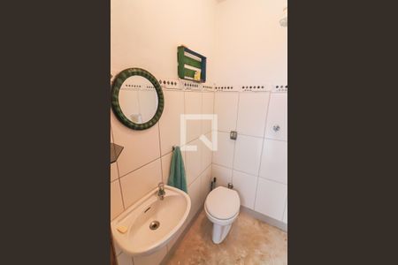 Casa à venda com 125m², 2 quartos e 2 vagas Casa à venda com 125m², 2 quartos e 2 vagasLavanderia - Banheiro