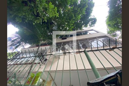 Apartamento à venda com 110m², 3 quartos e 1 vaga Apartamento à venda com 110m², 3 quartos e 1 vagaFachada