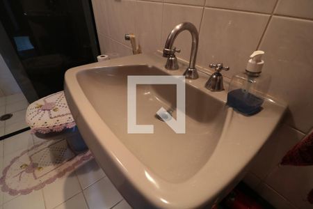 Apartamento à venda com 80m², 3 quartos e 2 vagasBanheiro Social