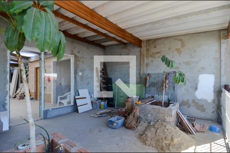 Casa à venda com 160m², 2 quartos e 2 vagasVaranda