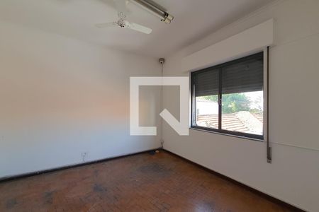 Casa à venda com 400m², 3 quartos e 6 vagas Casa à venda com 400m², 3 quartos e 6 vagasEdícula