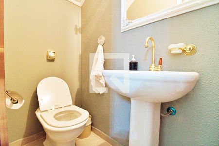 Lavabo de casa de condomínio à venda com 5 quartos, 210m² em Jardim Ampliação, São Paulo