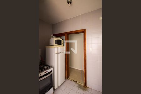 Apartamento à venda com 46m², 1 quarto e sem vaga Apartamento à venda com 46m², 1 quarto e sem vagaCozinha e Área de Serviço