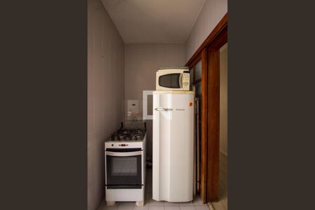 Apartamento à venda com 46m², 1 quarto e sem vaga Apartamento à venda com 46m², 1 quarto e sem vagaCozinha e Área de Serviço