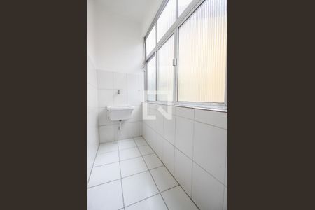 Apartamento para alugar com 70m², 2 quartos e sem vaga Apartamento para alugar com 70m², 2 quartos e sem vagaÁrea de serviço