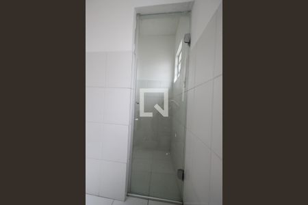 Apartamento para alugar com 60m², 2 quartos e sem vagaBanheiro