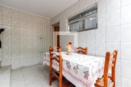 Casa à venda com 125m², 2 quartos e 2 vagas Casa à venda com 125m², 2 quartos e 2 vagasChurrasqueira
