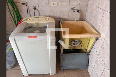 Casa à venda com 232m², 5 quartos e 2 vagas Casa à venda com 232m², 5 quartos e 2 vagasÁrea de Serviço/ Área gourmet/ Quintal