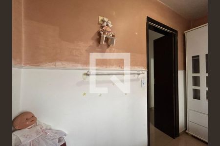 Casa à venda com 232m², 5 quartos e 2 vagas Casa à venda com 232m², 5 quartos e 2 vagasQuarto 2