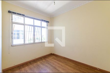 Quarto 2 de apartamento para alugar com 2 quartos, 76m² em Centro, Niterói