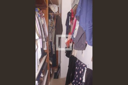 Apartamento à venda com 150m², 3 quartos e sem vagaCloset do quarto 1