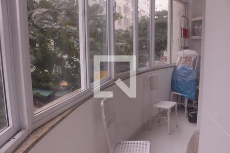 Apartamento à venda com 150m², 3 quartos e sem vagavaranda