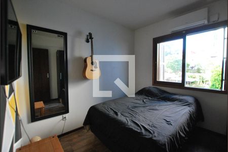 Casa à venda com 222m², 5 quartos e 2 vagasQuarto 1