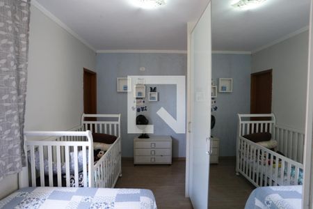 Casa de condomínio à venda com 133m², 2 quartos e 2 vagasSuíte 1