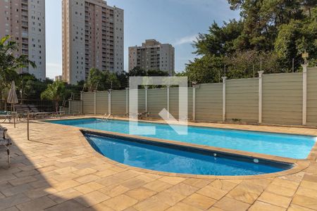 Apartamento à venda com 40m², 2 quartos e 1 vagaÁrea comum - Piscina