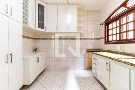 Casa à venda com 180m², 3 quartos e 2 vagas Casa à venda com 180m², 3 quartos e 2 vagasCozinha