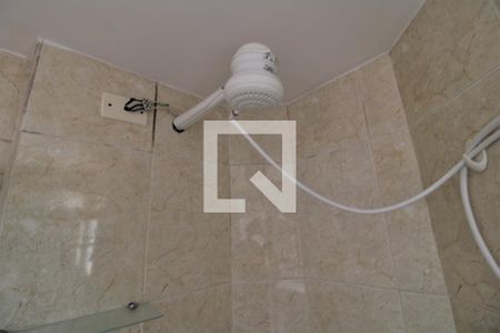 Apartamento à venda com 55m², 2 quartos e 1 vagaChuveiro