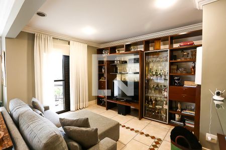 Sala  de apartamento à venda com 3 quartos, 176m² em Vila Suzana, São Paulo