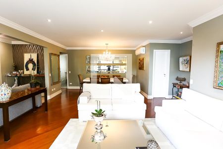 Sala  de apartamento à venda com 3 quartos, 176m² em Vila Suzana, São Paulo