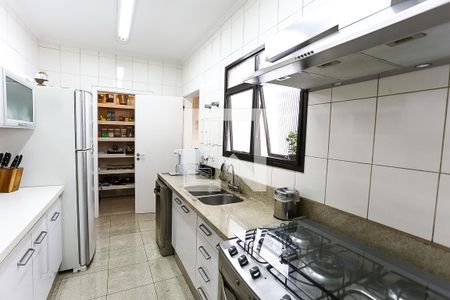 Apartamento à venda com 176m², 3 quartos e 3 vagasCozinha