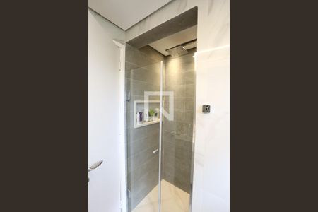 Apartamento à venda com 176m², 3 quartos e 3 vagasBanheiro da Suíte 1