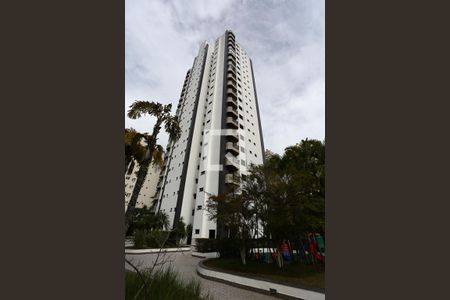 Apartamento à venda com 176m², 3 quartos e 3 vagasFachada