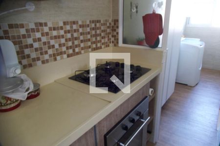 Apartamento à venda com 70m², 2 quartos e 1 vaga Apartamento à venda com 70m², 2 quartos e 1 vagaCozinha americana