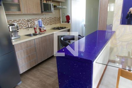 Apartamento à venda com 70m², 2 quartos e 1 vaga Apartamento à venda com 70m², 2 quartos e 1 vagaCozinha americana