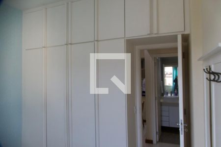 Apartamento à venda com 70m², 2 quartos e 1 vaga Apartamento à venda com 70m², 2 quartos e 1 vagaQuarto